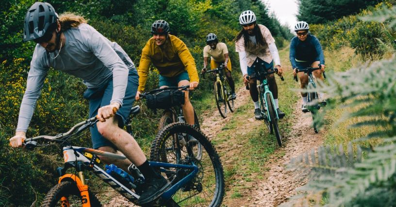 Endura SS26 &#8211; co nowego? Przegląd kolekcji Pro SL, Loop, Alltrack Ride i Alltrack Roam na sezon wiosna-lato 2026