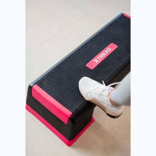 Step do aerobiku XTREXO antypoślizgowy max 250kg różowy
