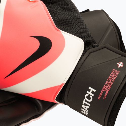 Rękawice bramkarskie Nike Match black/sunset pulse