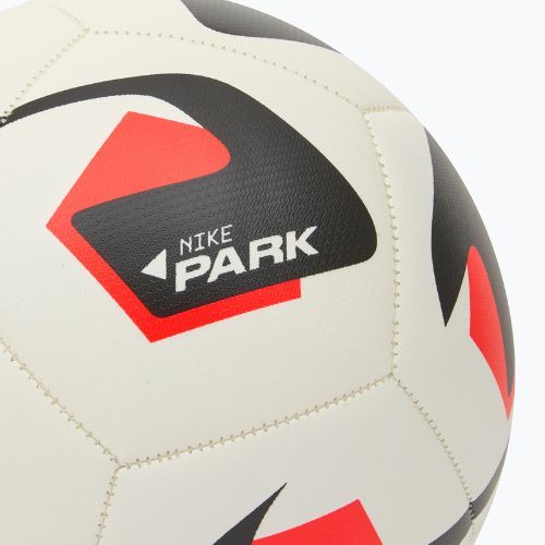 Piłka do piłki nożnej Nike Park Team 2.0 white/bright crimson/black rozmiar 3