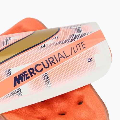 Ochraniacze piłkarskie Nike Mercurial Dream Speed Lite white/barely green/bright mango/metallic gold coin