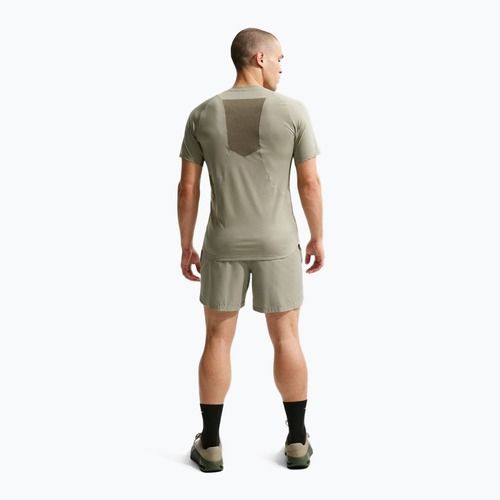 Koszulka treningowa męska Nike Pro Training Dri-Fit light army/medium olive/light liquid lime