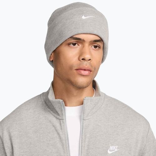 Czapka zimowa Nike Peak Swoosh Beanie dark grey heather/white