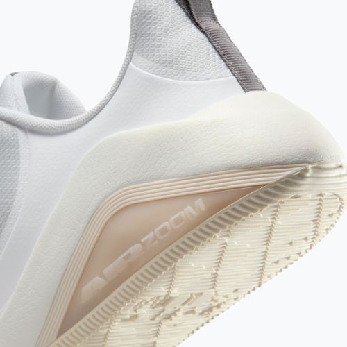 Buty treningowe damskie Nike Bella 7 white/sail/pencil point/multi-color
