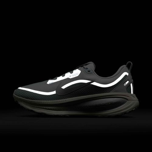 Buty do biegania męskie Nike Vomero 18 GORE-TEX pure platinum/metallic silver