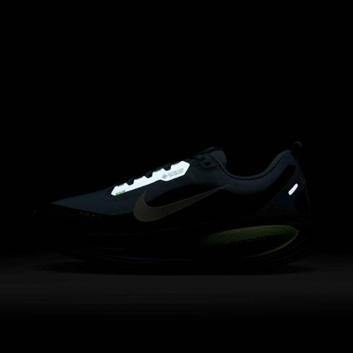 Buty do biegania męskie Nike Vomero 18 GORE-TEX seaweed/cannon-volt/barely volt