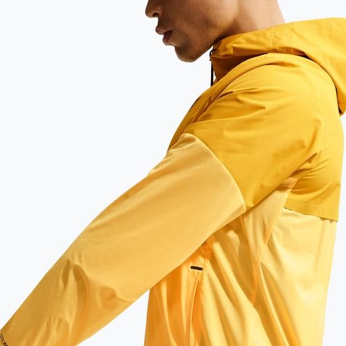 Kurtka do biegania męska Nike AeroSwift Storm-Fit Aerogami university gold/citron pulse/black