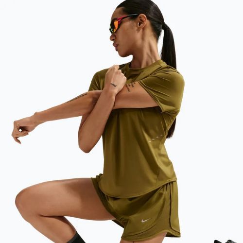 Spodenki do biegania damskie Nike Tempo Dri-Fit Mid-Rise olive flak/olive flak
