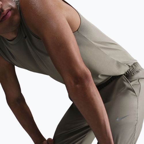 Spodnie męskie Nike Dri-Fit Form Tapered light army/black