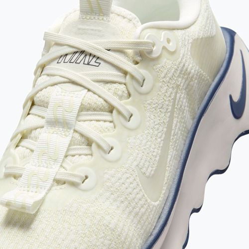 Buty damskie Nike Motiva sail/coconut milk/midnight navy