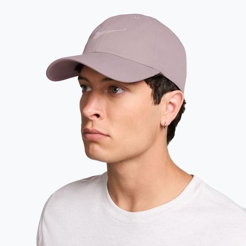 Czapka z daszkiem Nike Club Unstructured Swoosh light violet ore/particle rose