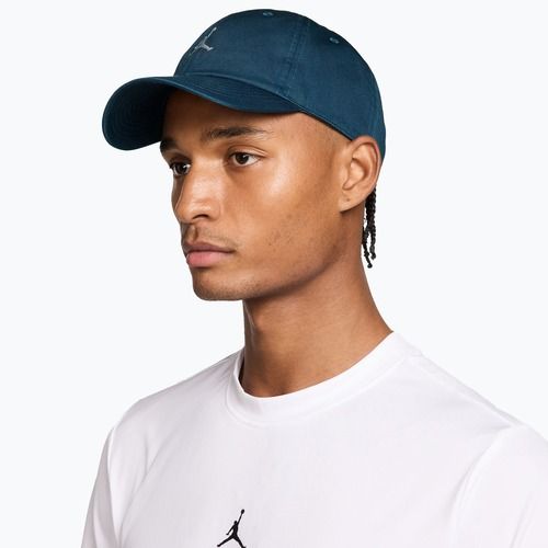 Czapka z daszkiem Jordan Club Unstructured Curved-Bill squadron blue/sail