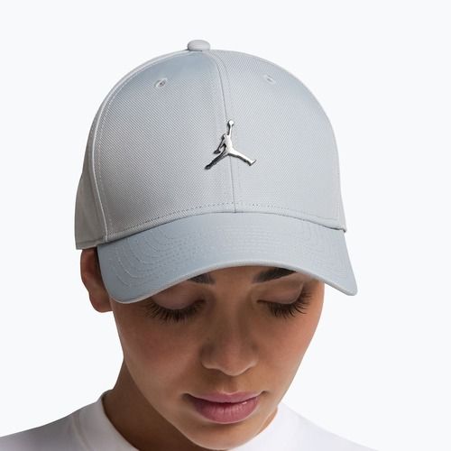 Czapka z daszkiem Jordan Rise Structured Metal Jumpman light smoke grey/R511