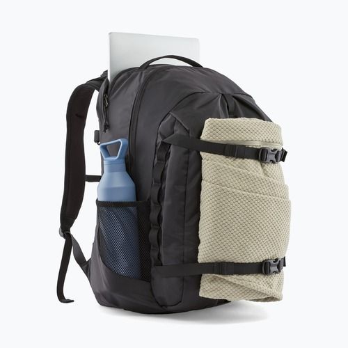 Plecak turystyczny Patagonia Refugio Day 32 l black