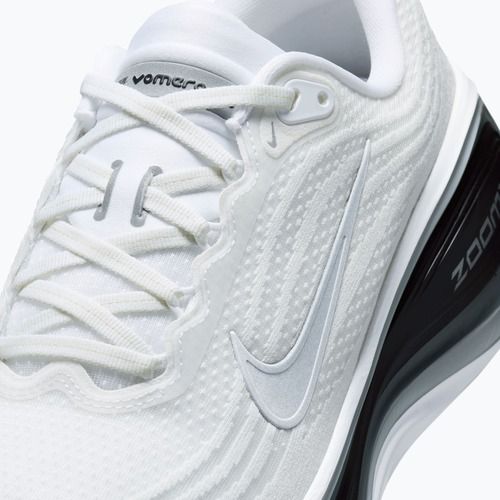 Buty do biegania męskie Nike Vomero Plus white/black/cool grey/metallic silver