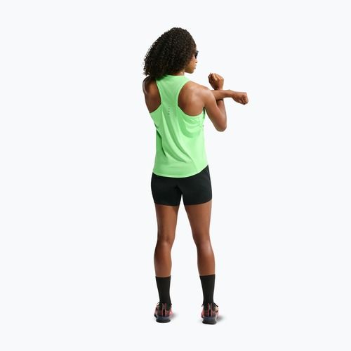 Koszulka do biegania damska Nike Swift Dri-Fit Tank Top illusion green