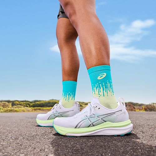 Buty do biegania męskie ASICS Gel-Kayano 33 Lite-Show lite show/orange glow