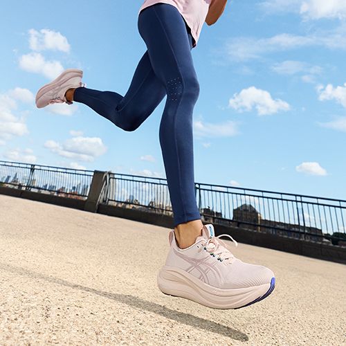 Buty do biegania damskie ASICS Gel-Nimbus 28 cobalt burst/sun coral