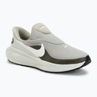 Buty do biegania męskie Nike Revolution 8 EasyOn spruce fog/cargo khaki/spruce aura/sail