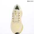 Buty do biegania męskie Nike Winflo 11 coconut milk/neon yellow/light zitron/volt 15