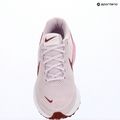 Buty do biegania damskie Nike Revolution 8 bleached lilac/white/pink smoke 18