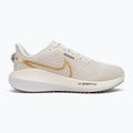 Buty do biegania damskie Nike Vomero 17 phantom/light bone/sail/metallic gold 2