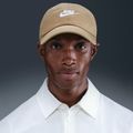 Czapka z daszkiem Nike Club Unstructured Futura Wash parachute beige/white 9