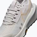 Buty do biegania damskie Nike Zegama 2 vast grey/sanddrift/summit white/black 8
