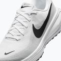 Buty do biegania damskie Nike Revolution 8 Extra Wide white/pure platinum/black 15