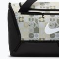 Torba treningowa Nike Brasilia 9.5 Aop 60 l off white/black/white 6