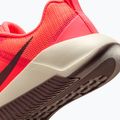 Buty treningowe damskie Nike MC Trainer 3 hot lava/soft pearl/tattoo 9