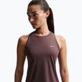 Koszulka do biegania damska Nike Swift Dri-Fit tattoo 4