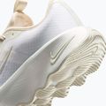 Buty damskie Nike Motiva 2 white/chalk/sail 15