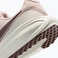 Buty do biegania damskie Nike Revolution 8 SE silt red/white-particle rose-tattoo 11