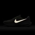 Buty do biegania męskie Nike Revolution 8 summit white/white/metallic silver 10