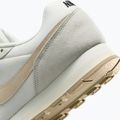 Buty damskie Nike MD Runner 2 SE coconut milk/black/linen/sail 11