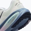 Buty do biegania damskie Nike Vomero 18 white/work blue/midnight navy 11