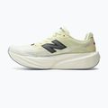 Buty do biegania męskie New Balance FuelCell Rebel V5 pistachio butter/digital mist 9