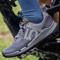 Buty rowerowe platformy męskie adidas FIVE TEN Trailcross LT charcoal/putty grey/oat 9