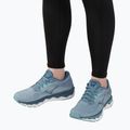 Buty do biegania damskie Mizuno Wave Sky 6 blue shadow/white/milky blue 4