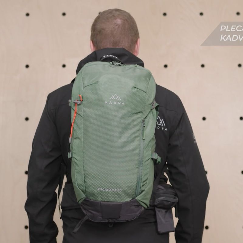 Plecak turystyczny KADVA Escapada 30 l czarny 32