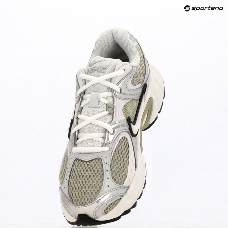 Buty damskie Nike V5 RNR spruce fog/metallic silver/summit white 9