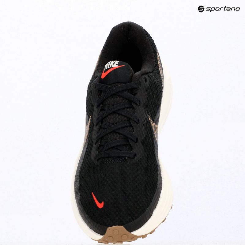 Buty do biegania damskie Nike Revolution 8 black/fusion red/sail/multi color 16
