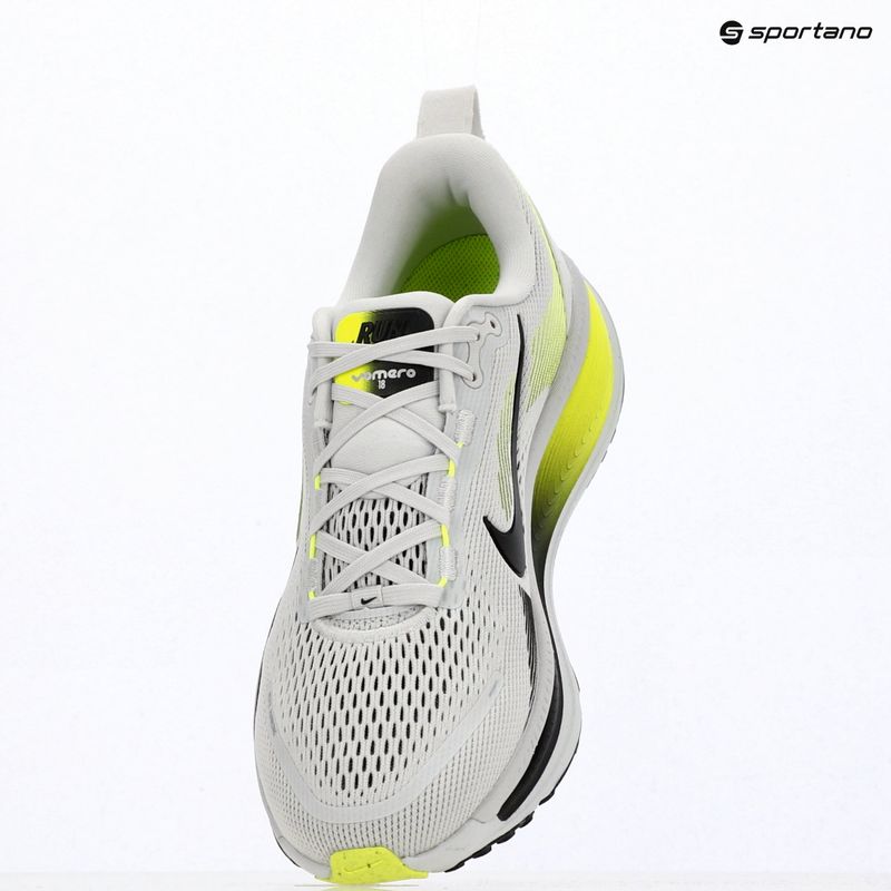 Buty do biegania męskie Nike Vomero 18 photon dust/volt/black 17