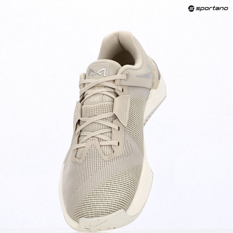 Buty treningowe damskie Nike Metcon 10 light orewood brown/phantom/metallic silver 17