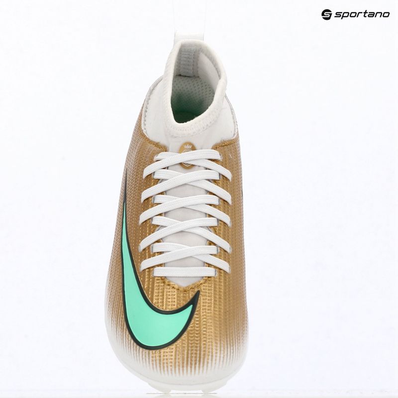 Buty piłkarskie dziecięce Nike Jr. Mercurial Superfly 11 Club "Kylian Mbappé" MG metallic gold/green glow 17