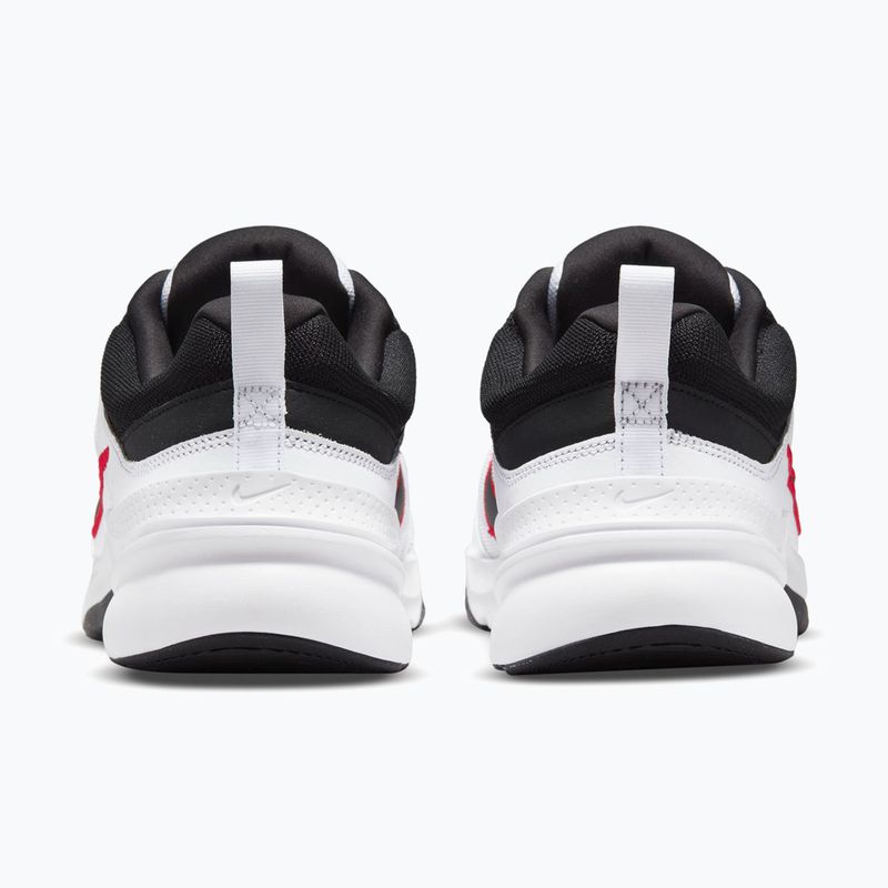 Buty treningowe męskie Nike Defy All Day white/university red/black 11