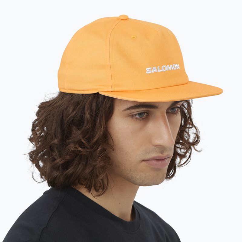 Czapka z daszkiem Salomon Flat apricot 2