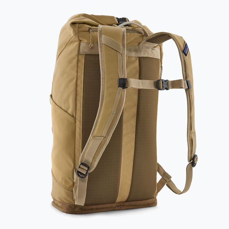 Plecak miejski Patagonia Fieldsmith Roll Top Pack 32 l classic tan 2
