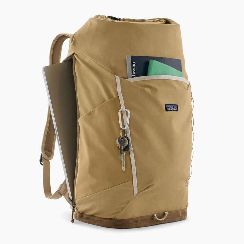 Plecak miejski Patagonia Fieldsmith Roll Top Pack 32 l classic tan 3